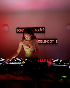 Peggy Gou boiler room fit